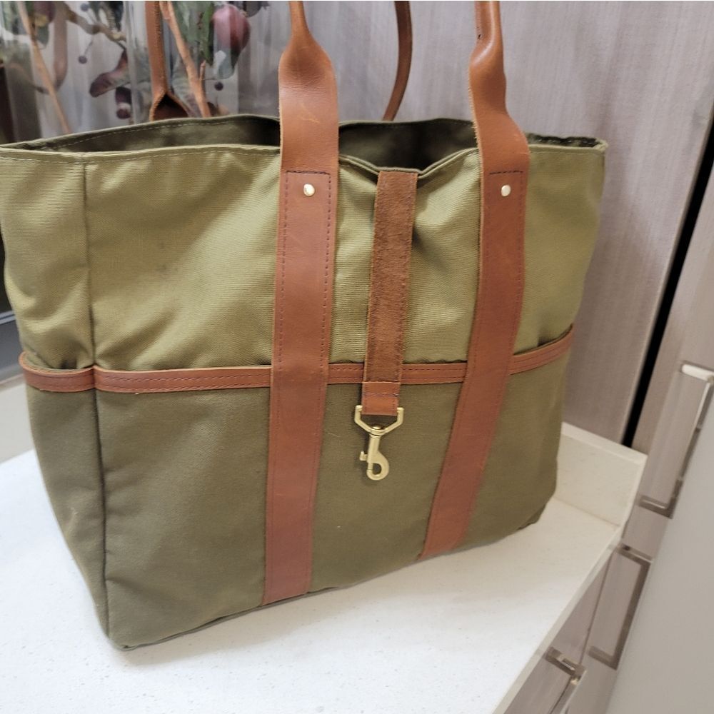 SOLD Sword & Plough Small Green Tote Bag - Picture 6 of 9